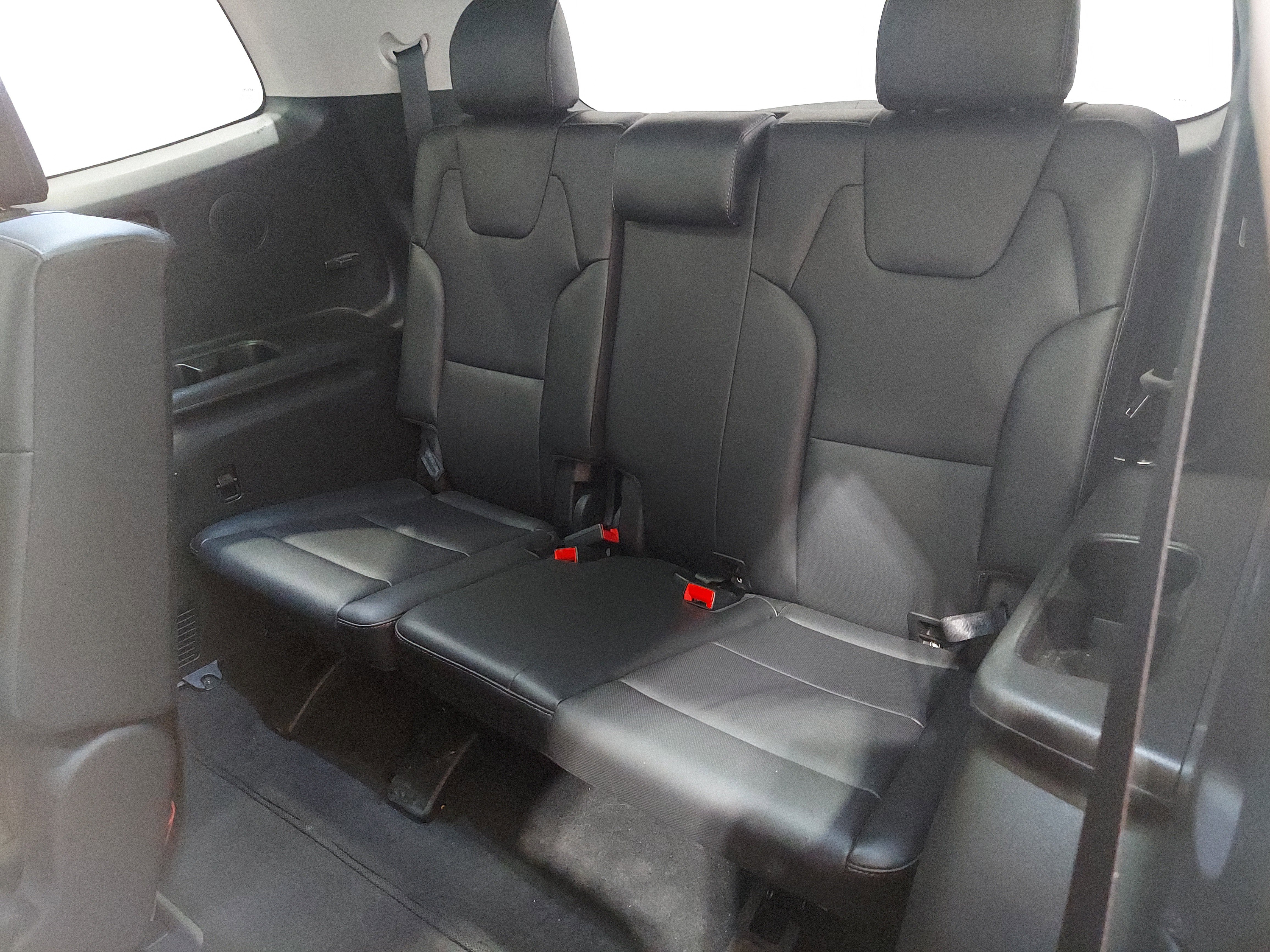 Used 2022 Kia Telluride SX image 16