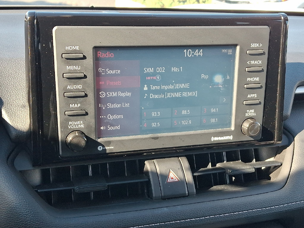 Certified 2022 Toyota RAV4 XLE AWD/4WD image 17