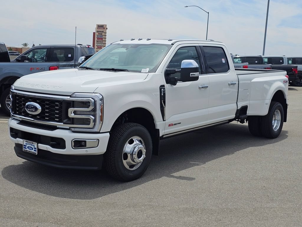 New 2026 Ford F350 Platinum w/ Platinum Plus Package AWD/4WD image 3