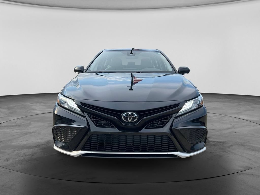 Used 2024 Toyota Camry XSE FWD image 4