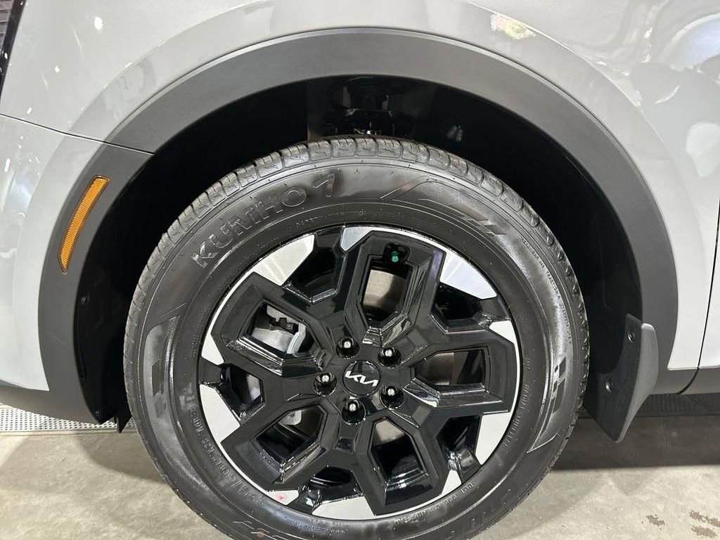New 2026 Kia Sorento S image 12