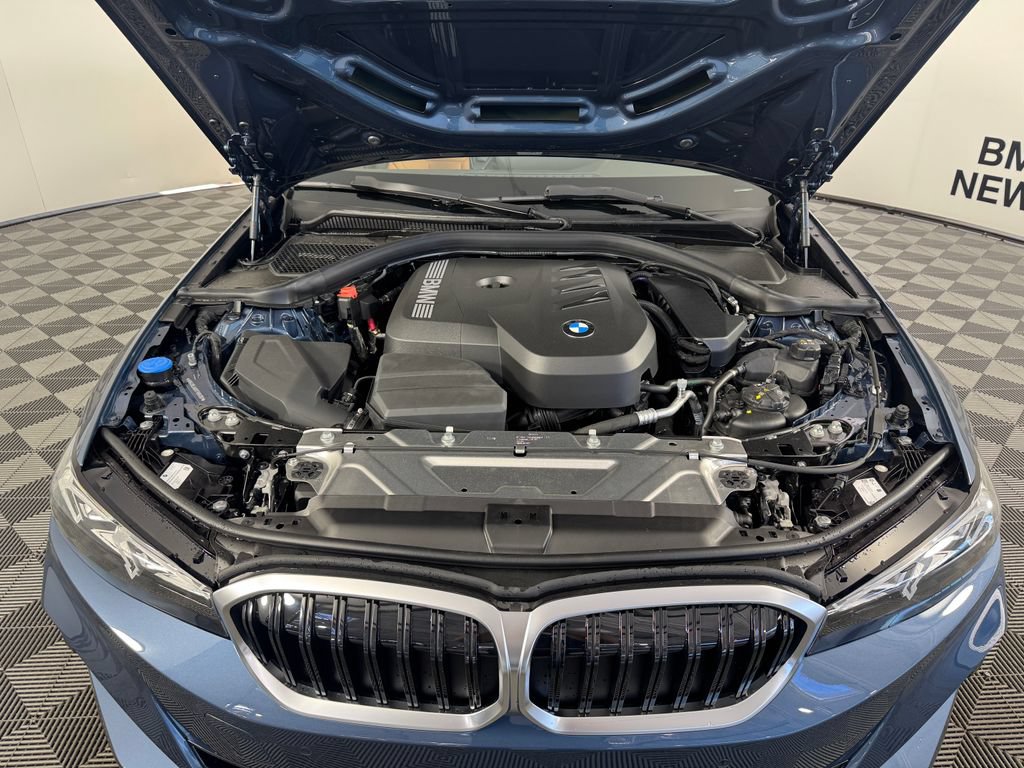 New 2026 BMW 330i xDrive Sedan w/ Convenience Package AWD/4WD image 20