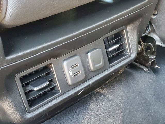 Used 2021 GMC Sierra 1500 SLE image 28