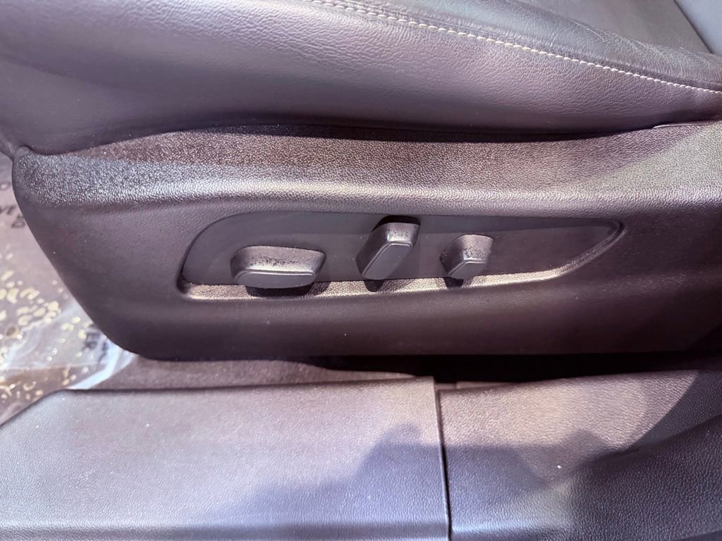 Used 2021 Cadillac XT4 Premium Luxury image 20