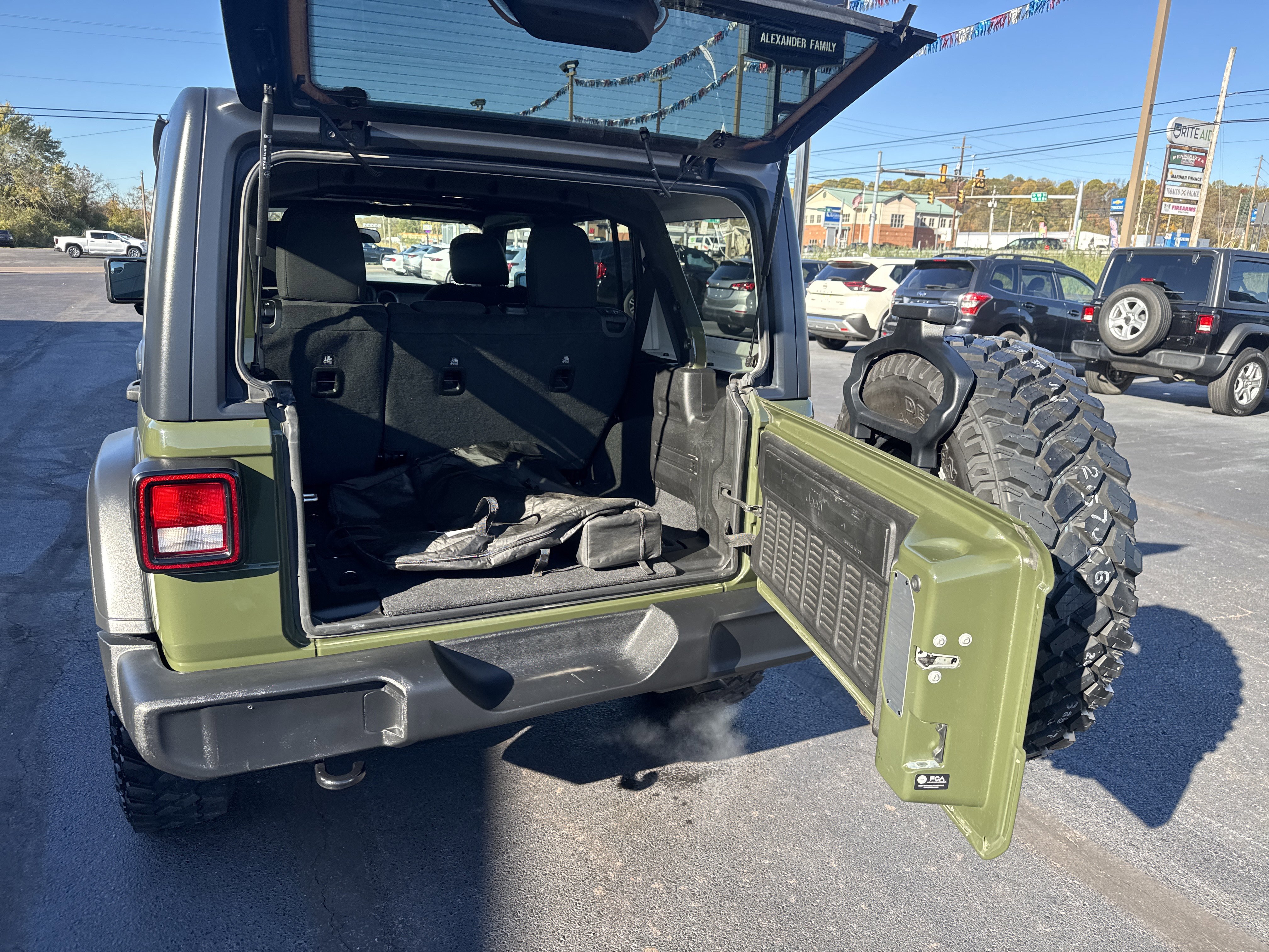 Used 2021 Jeep Wrangler Unlimited Sport image 5