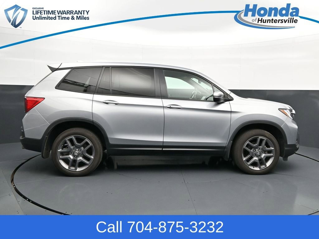 Used 2023 Honda Passport EX-L image 9