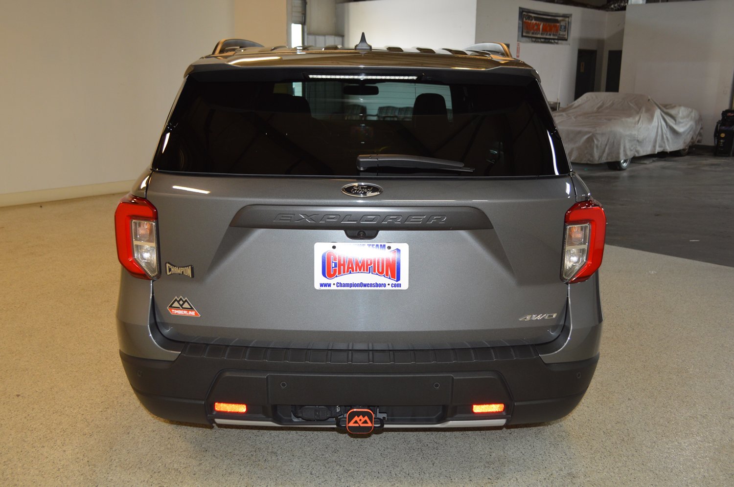 Used 2024 Ford Explorer Timberline w/ Timberline Technology Package AWD/4WD image 4