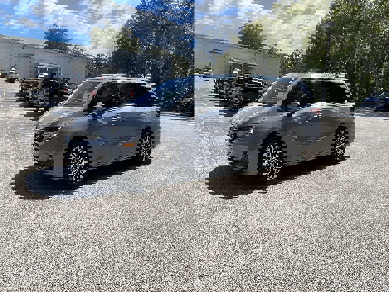 New 2026 Honda Odyssey Elite image 2