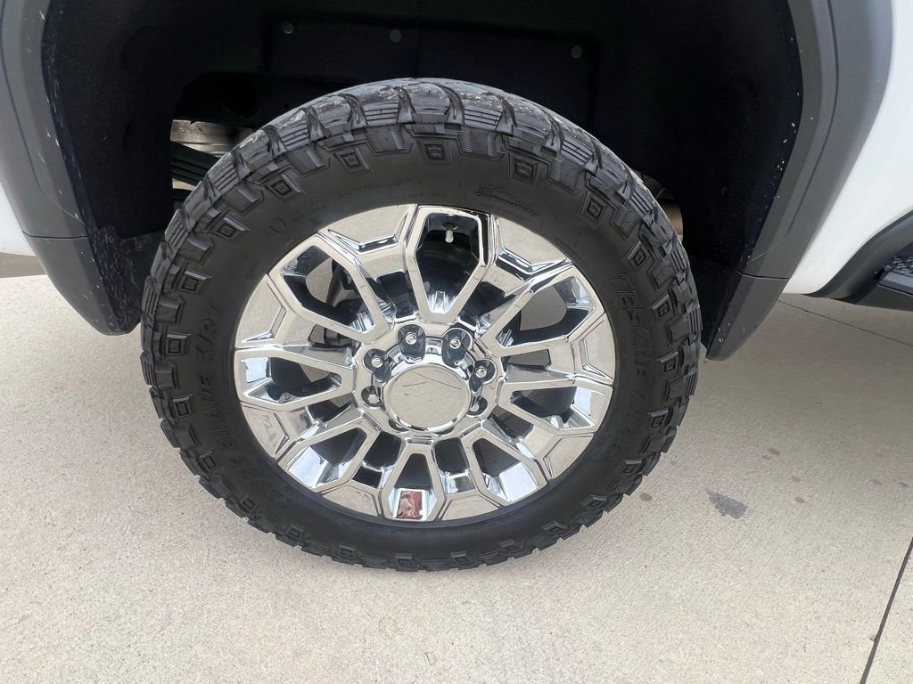 Used 2025 GMC Sierra 2500 SLT w/ SLT Convenience Package image 21