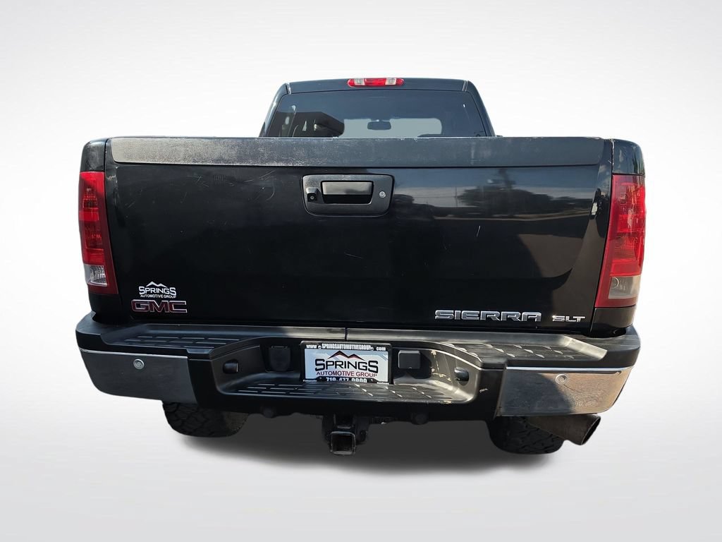Used 2010 GMC Sierra 2500 SLT w/ SLT Convenience Package AWD/4WD image 4