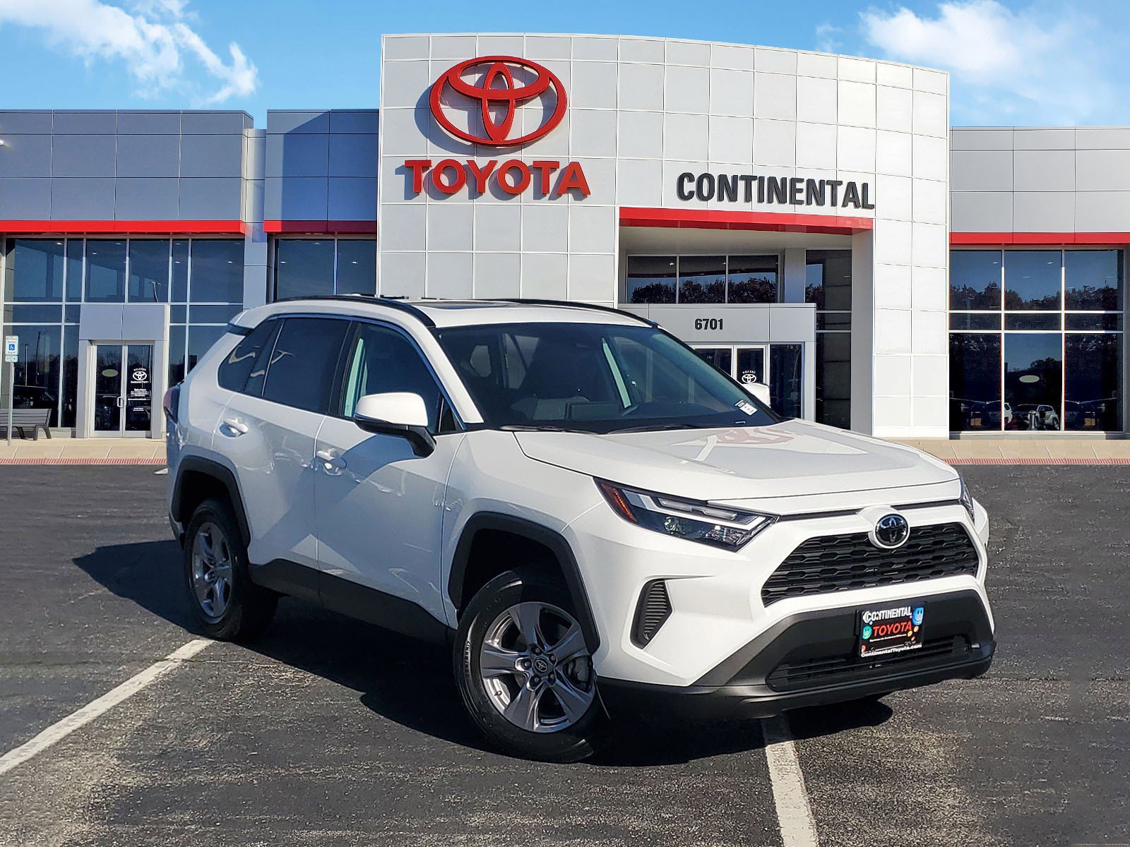 New 2025 Toyota RAV4 XLE