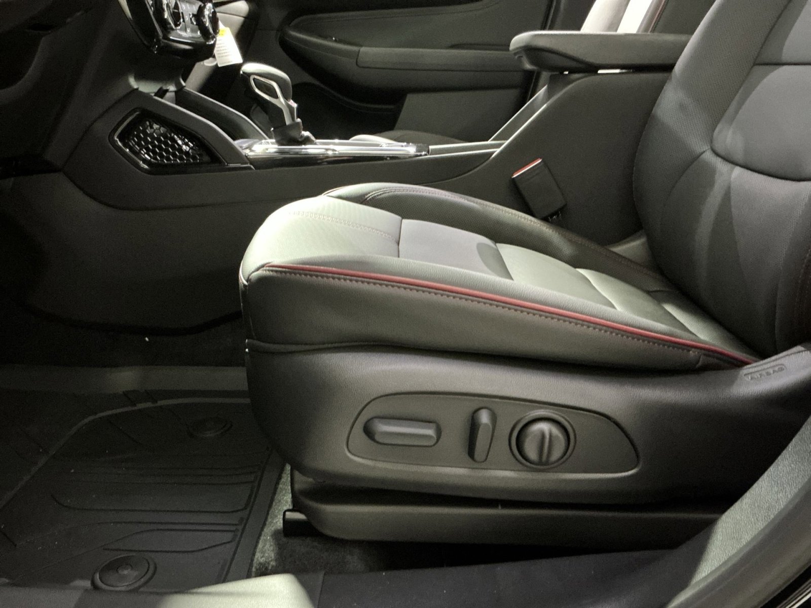 New 2026 Chevrolet TrailBlazer RS w/ Convenience Package image 22