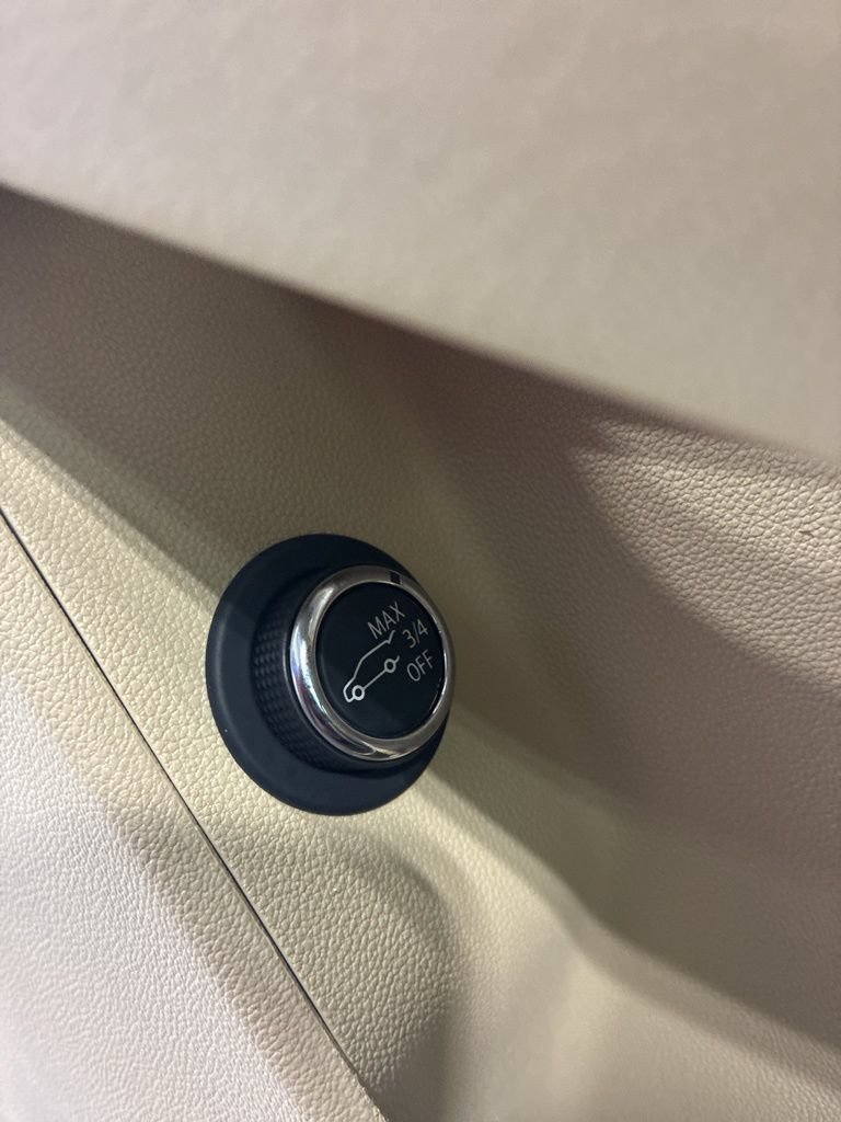 Used 2019 Cadillac XT5 FWD image 20