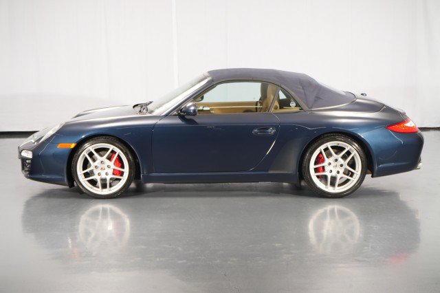 Used 2011 Porsche 911 Carrera S RWD image 3