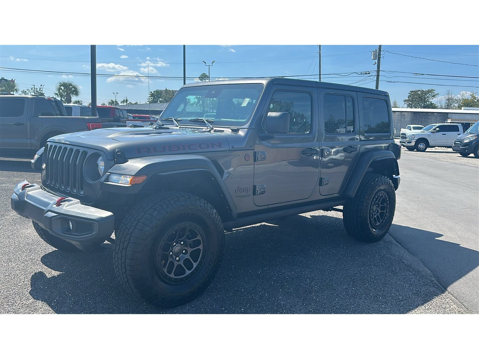 Used 2022 Jeep Wrangler Unlimited Rubicon w/ Xtreme Recon 35" Tire Package AWD/4WD image 1