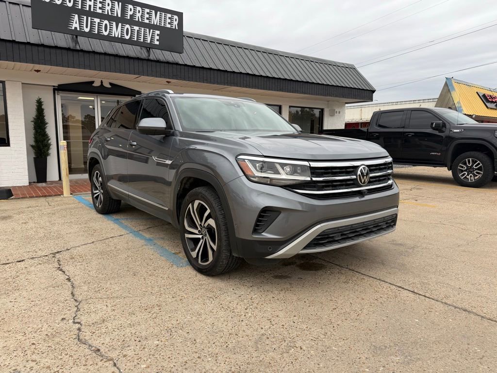 Used 2020 Volkswagen Atlas Cross Sport SEL Premium image 3