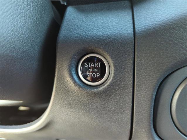 Certified 2024 Nissan Frontier Pro-X image 14