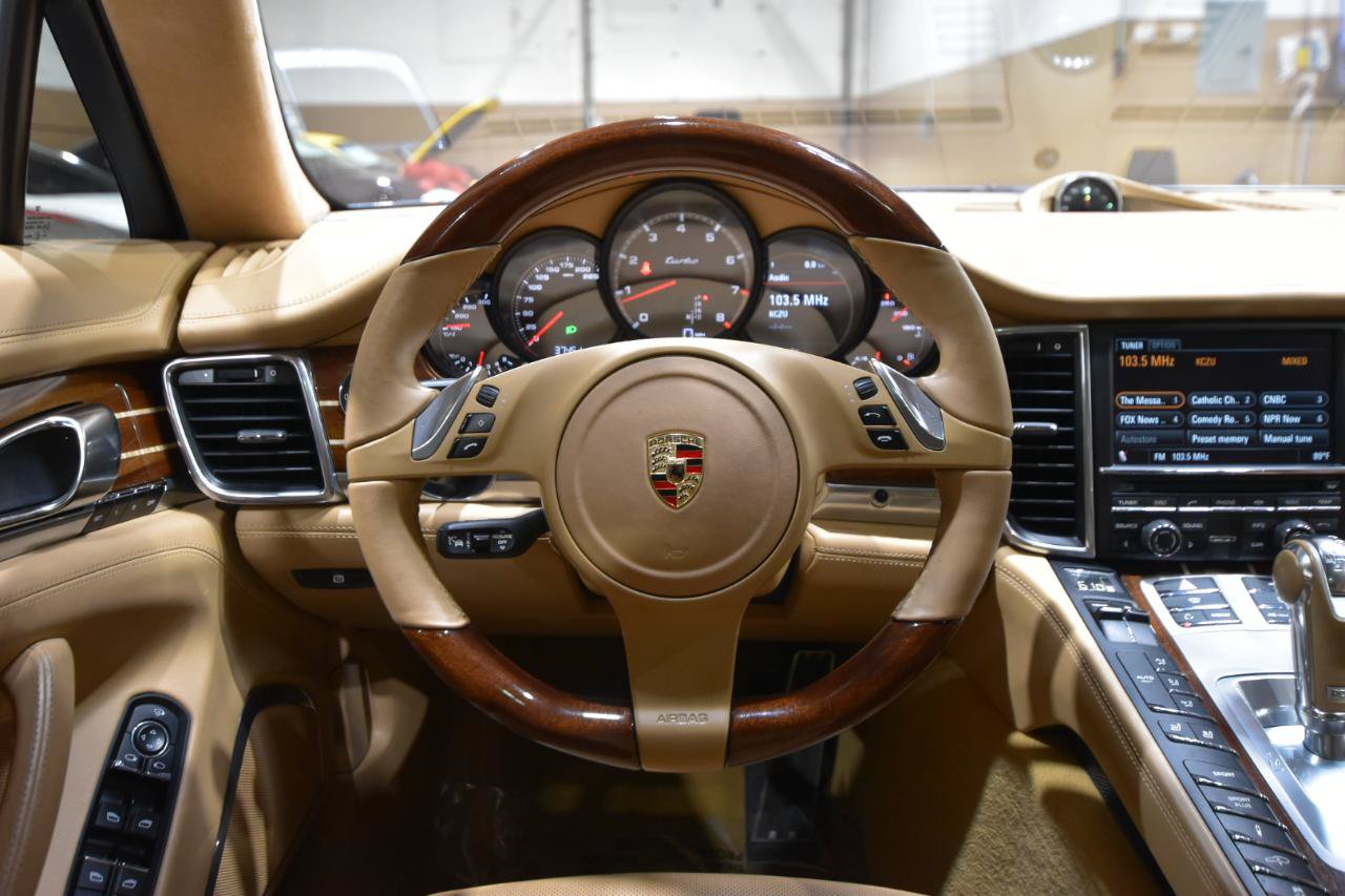 Used 2010 Porsche Panamera Turbo AWD/4WD image 17