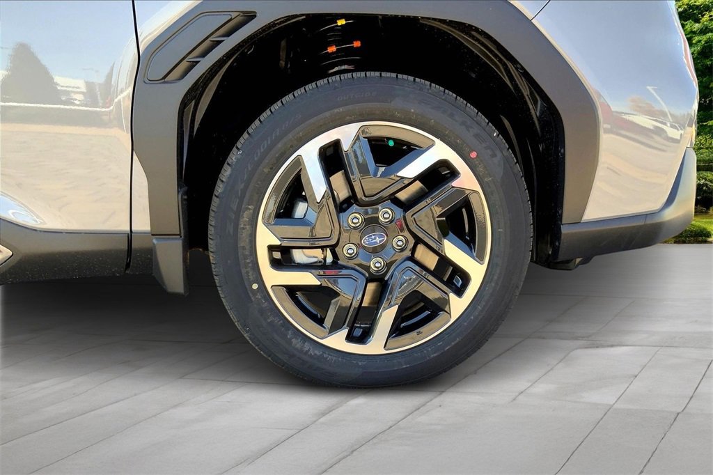 New 2025 Subaru Forester Limited image 13