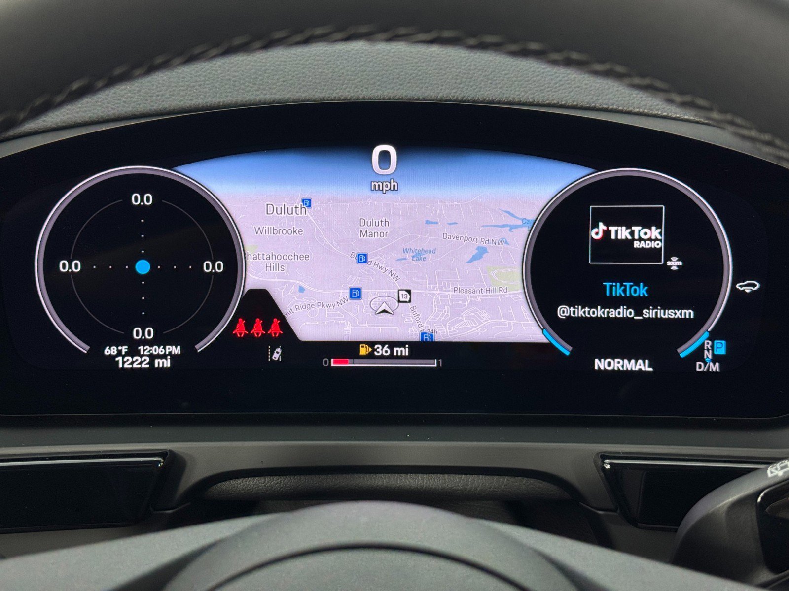 Used 2025 Porsche Cayenne S w/ Premium Package Plus image 19