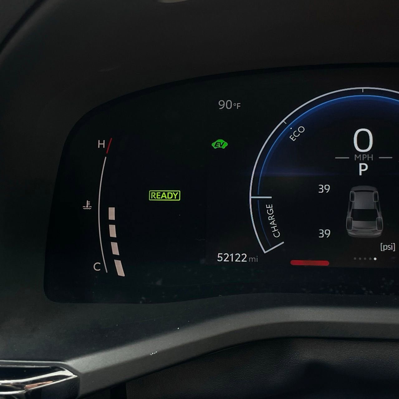 Used 2025 Toyota Camry SE FWD image 16