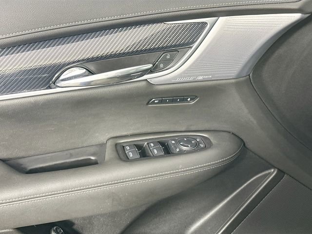 Used 2024 Cadillac XT6 Sport w/ Technology Package AWD/4WD image 26
