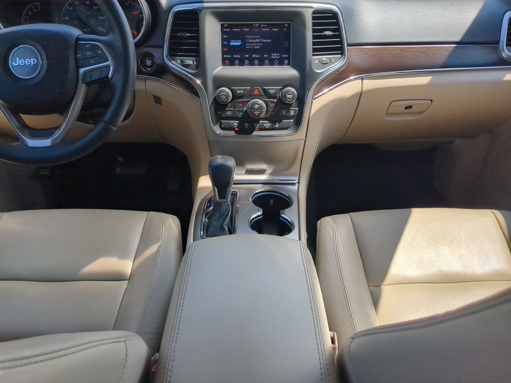 Used 2018 Jeep Grand Cherokee Limited w/ Trailer Tow Group IV RWD image 16