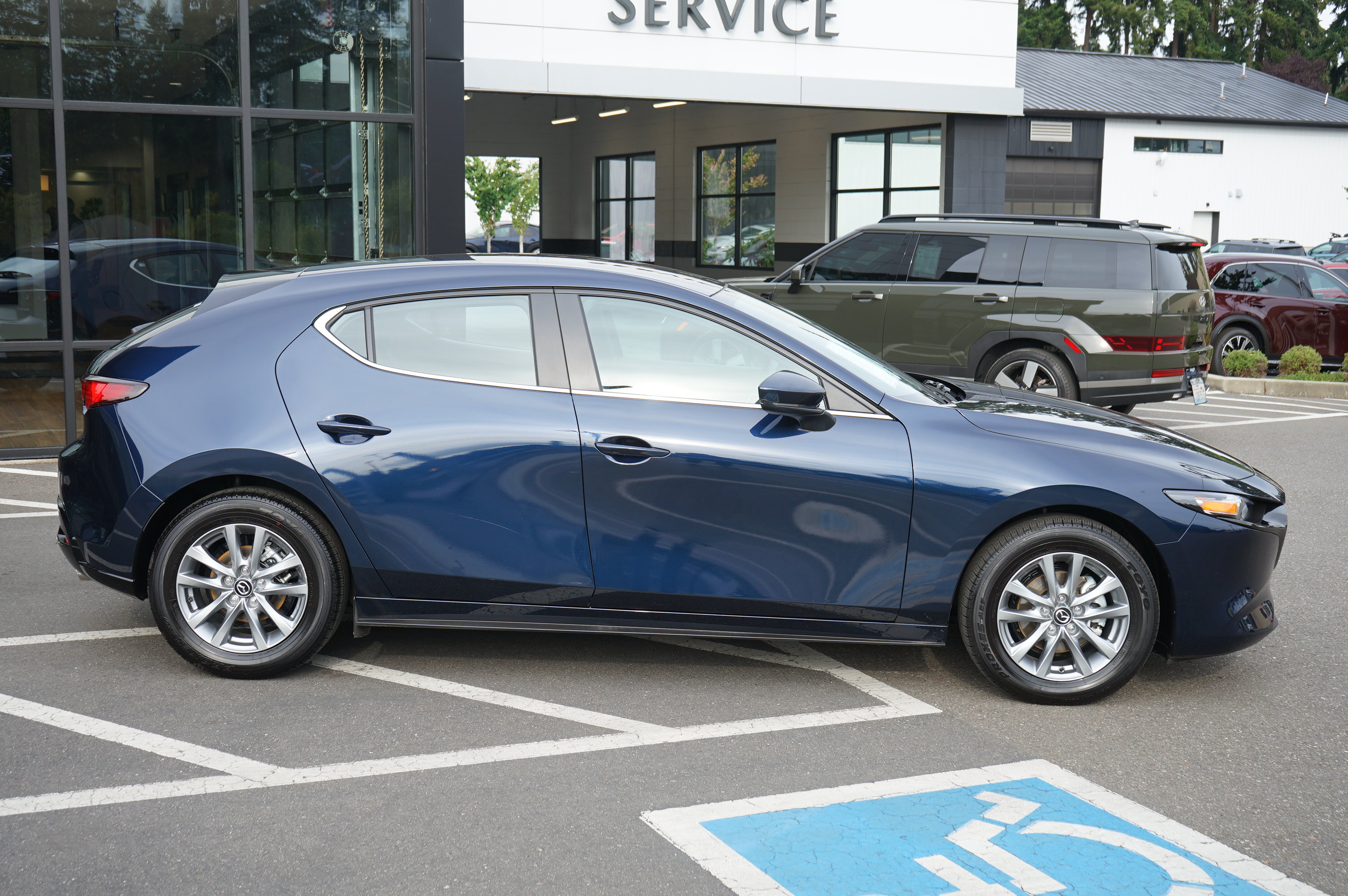 Certified 2026 MAZDA MAZDA3 s FWD image 2