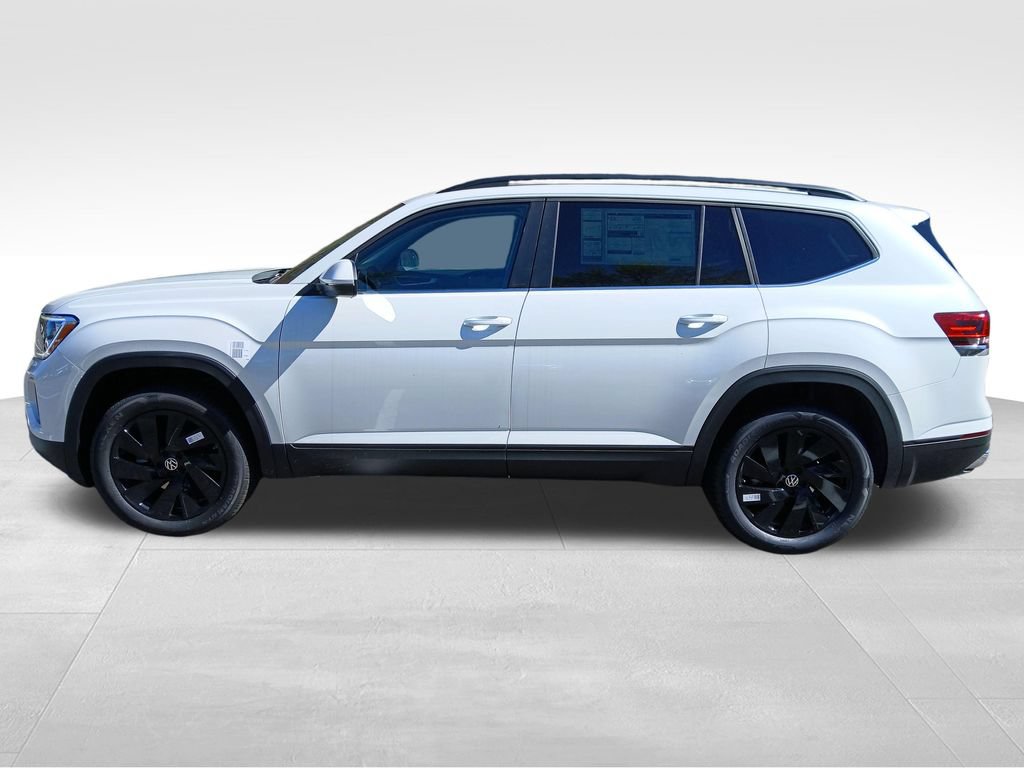 New 2026 Volkswagen Atlas SE FWD image 2