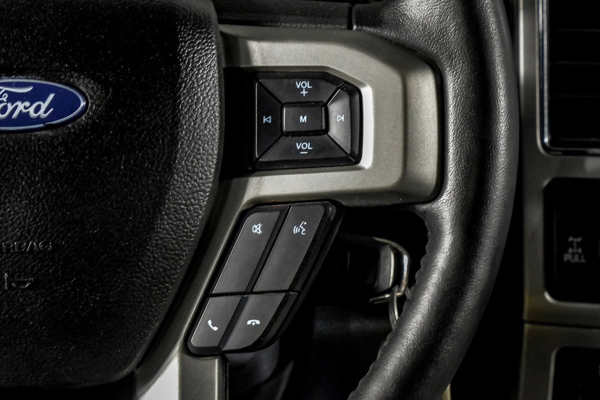 Used 2022 Ford F350 Lariat w/ Lariat Value Package AWD/4WD image 17