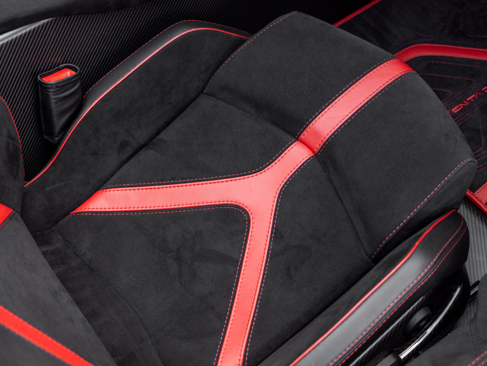 Used 2017 Lamborghini Aventador LP 750-4 Superveloce AWD/4WD image 50
