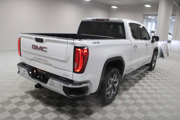 Used 2022 GMC Sierra 1500 SLT w/ SLT Convenience Package image 7