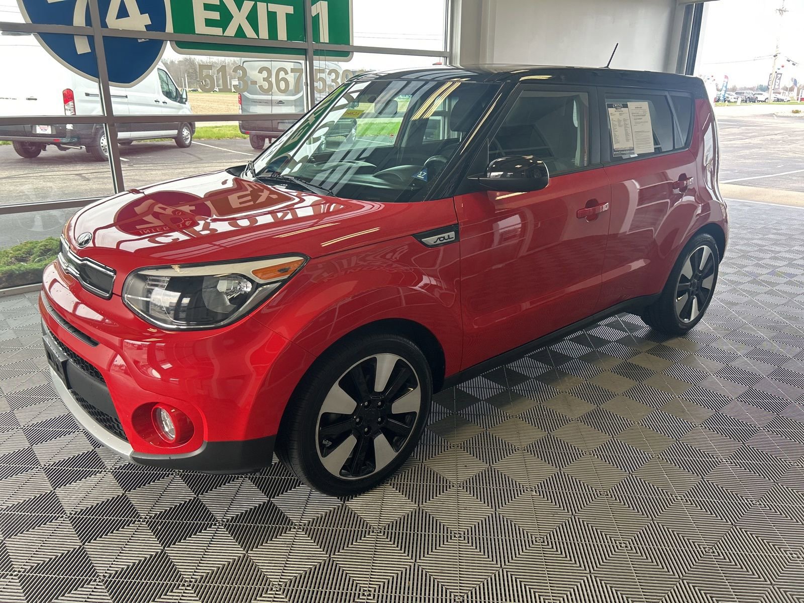 Used 2017 Kia Soul + w/ Designer's Package image 3
