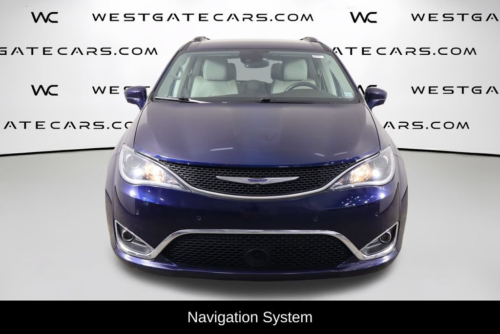 Used 2019 Chrysler Pacifica Touring-L Plus w/ Advanced Safetytec Group FWD video 2