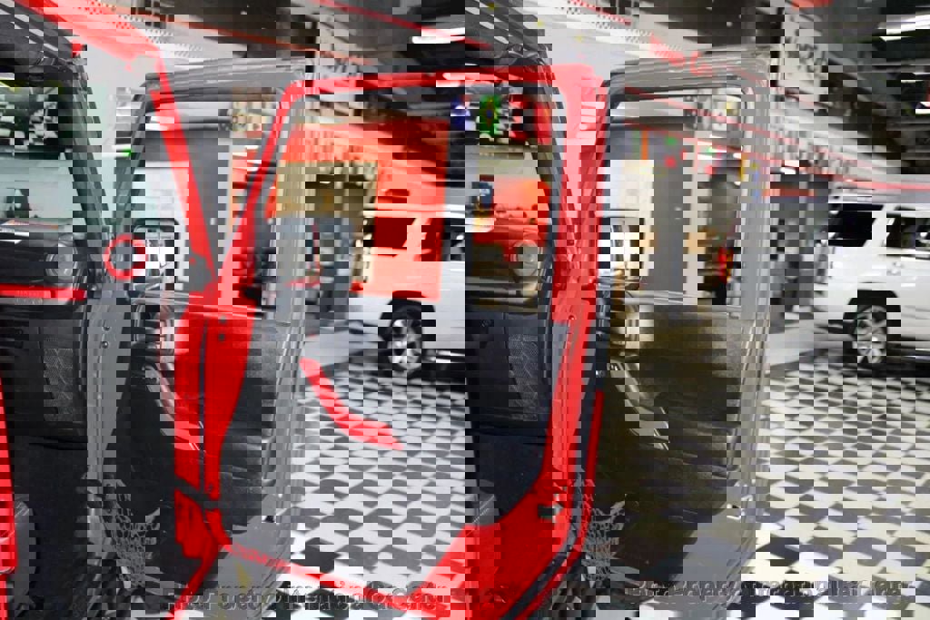 Used 2015 Jeep Wrangler Unlimited Sahara w/ Dual Top Group image 34