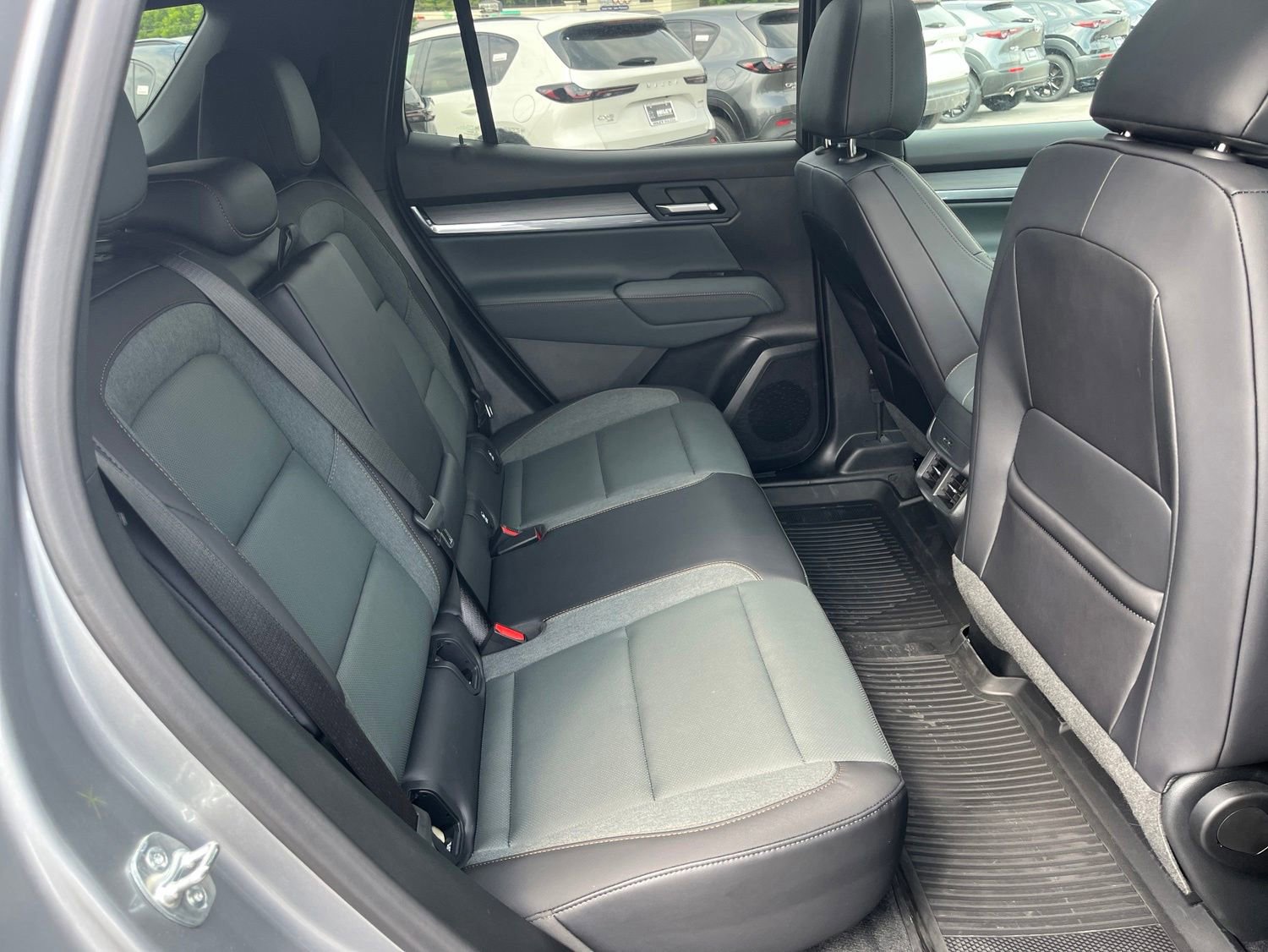 Used 2026 GMC Terrain AT4 AWD/4WD image 34