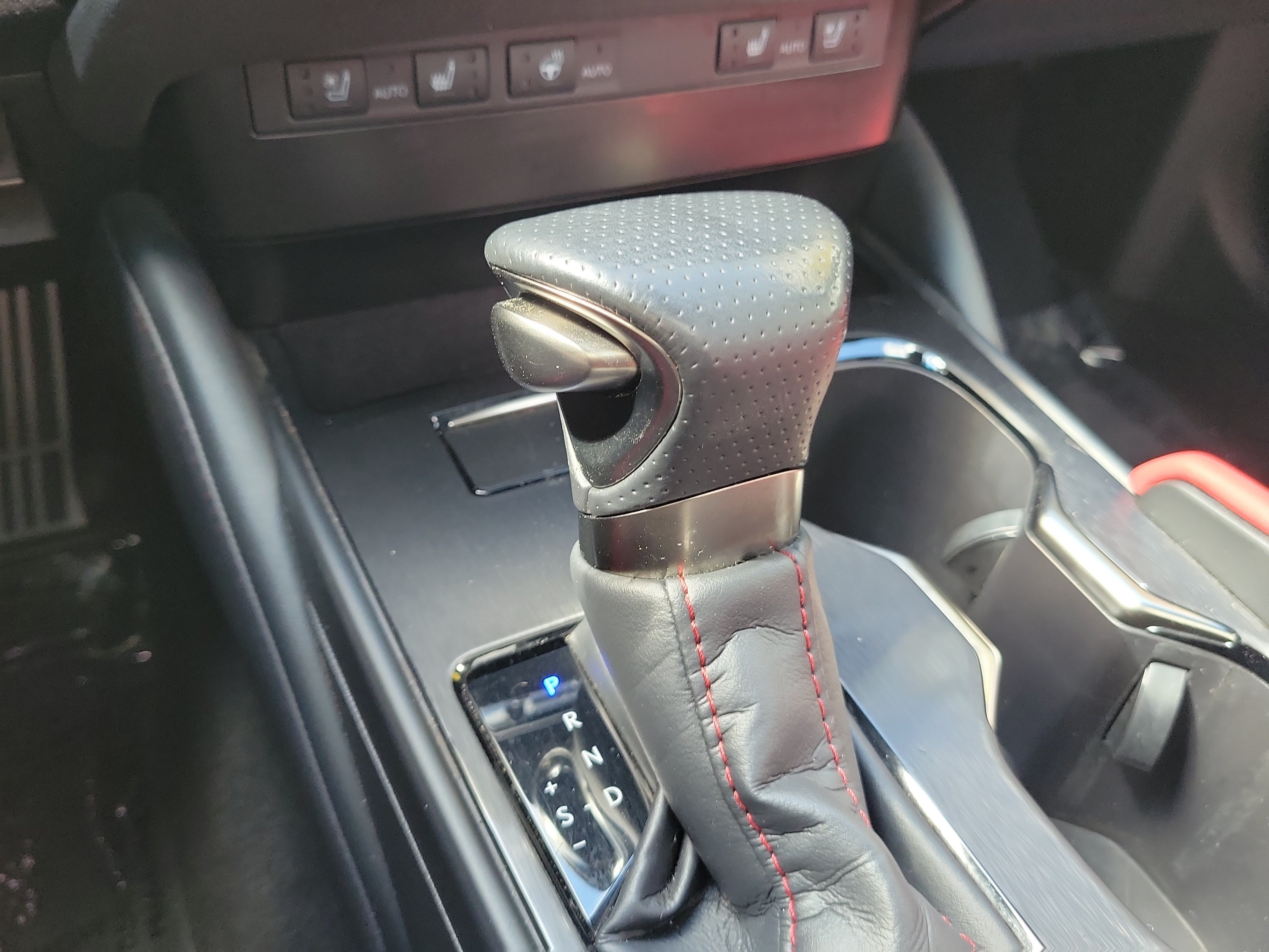 Certified 2024 Lexus ES 350 F Sport w/ Accessory Package (Z2) FWD image 28