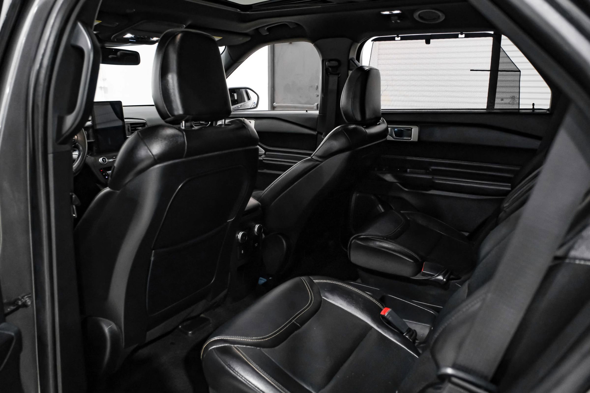 Used 2020 Ford Explorer ST w/ ST Street Pack image 36
