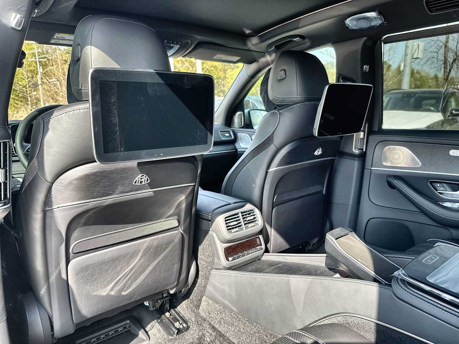 New 2026 Mercedes-Benz Maybach GLS 600 4MATIC image 18