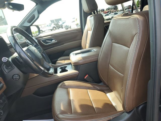 Used 2021 Chevrolet Suburban High Country w/ Premium Package AWD/4WD image 17