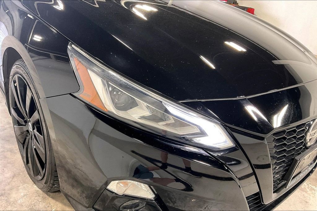 Used 2022 Nissan Altima 2.5 SR w/ Midnight Edition Package FWD image 38