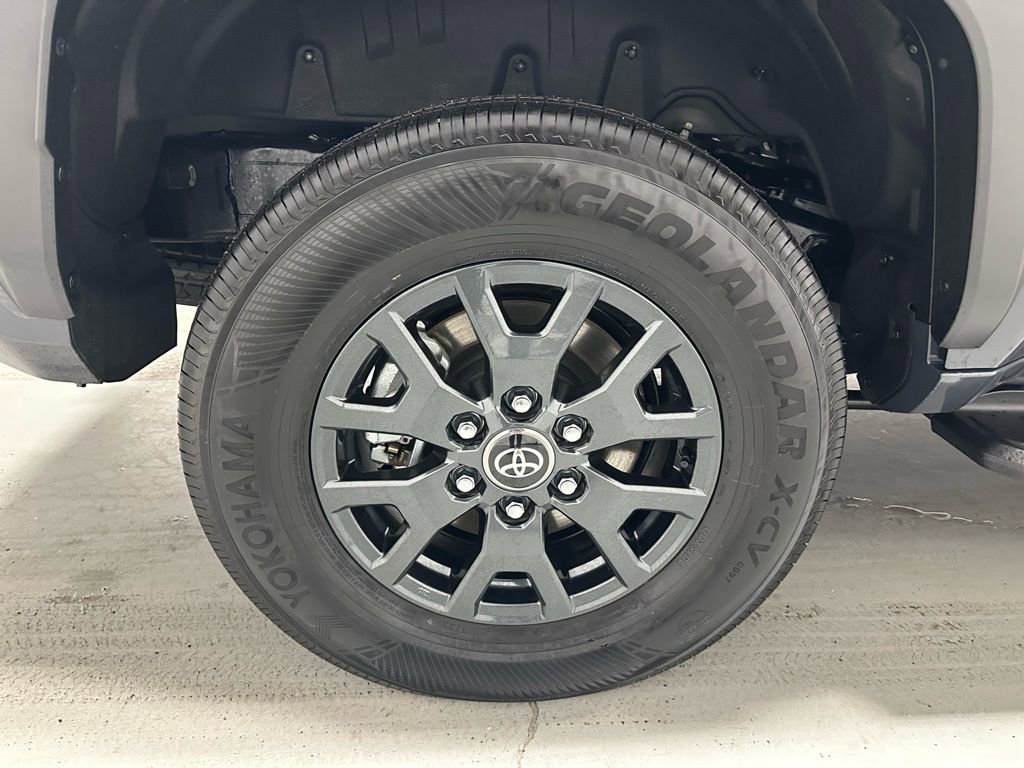 Used 2025 Toyota 4Runner SR5 image 67