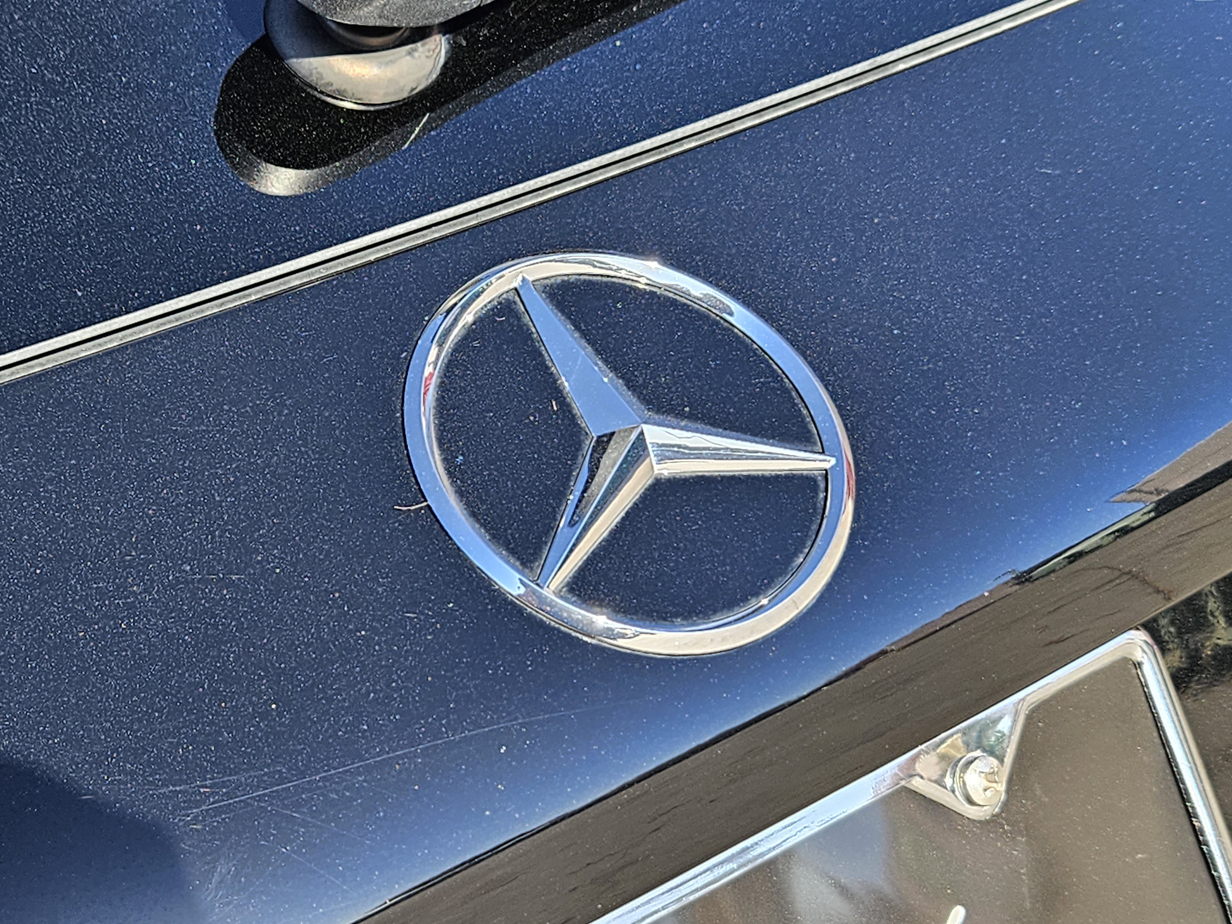 Certified 2022 Mercedes-Benz GLC 300 image 9