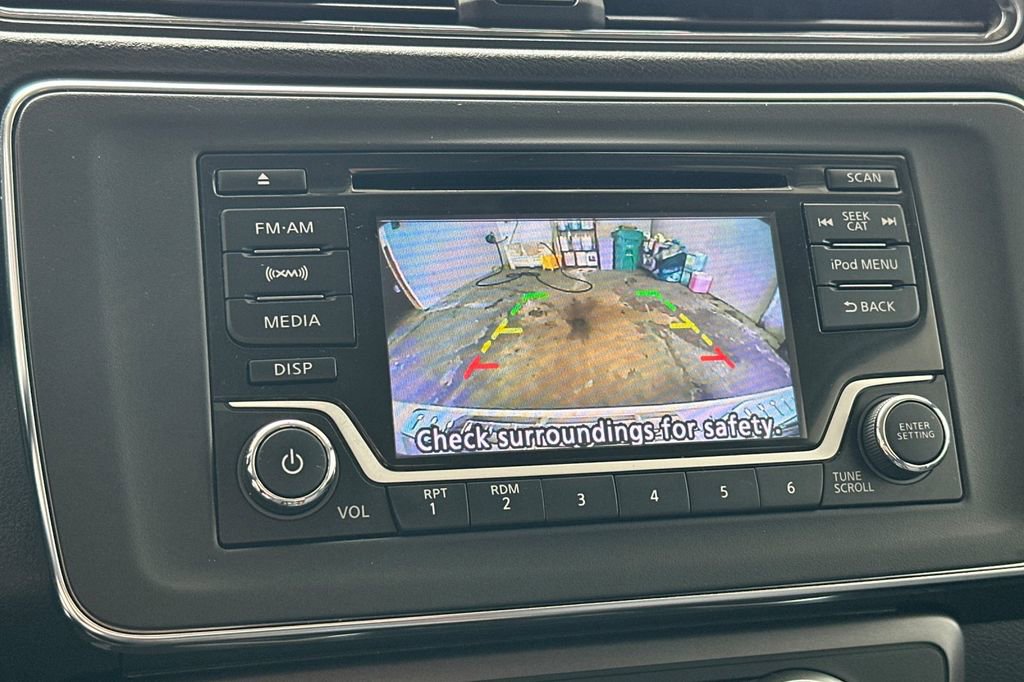 Used 2019 Nissan Leaf S w/ S Charge Package FWD image 18