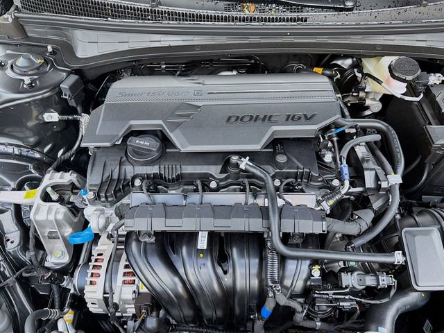 New 2026 Hyundai Elantra Limited image 32