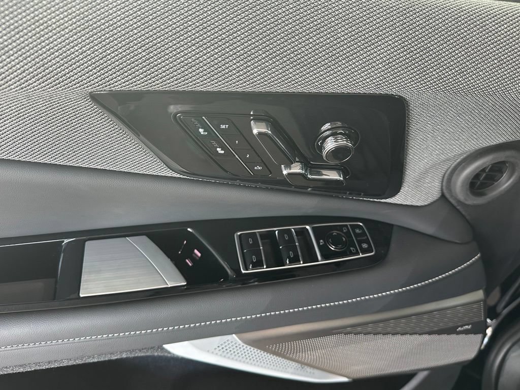 New 2026 Cadillac Optiq Luxury 1 RWD image 8