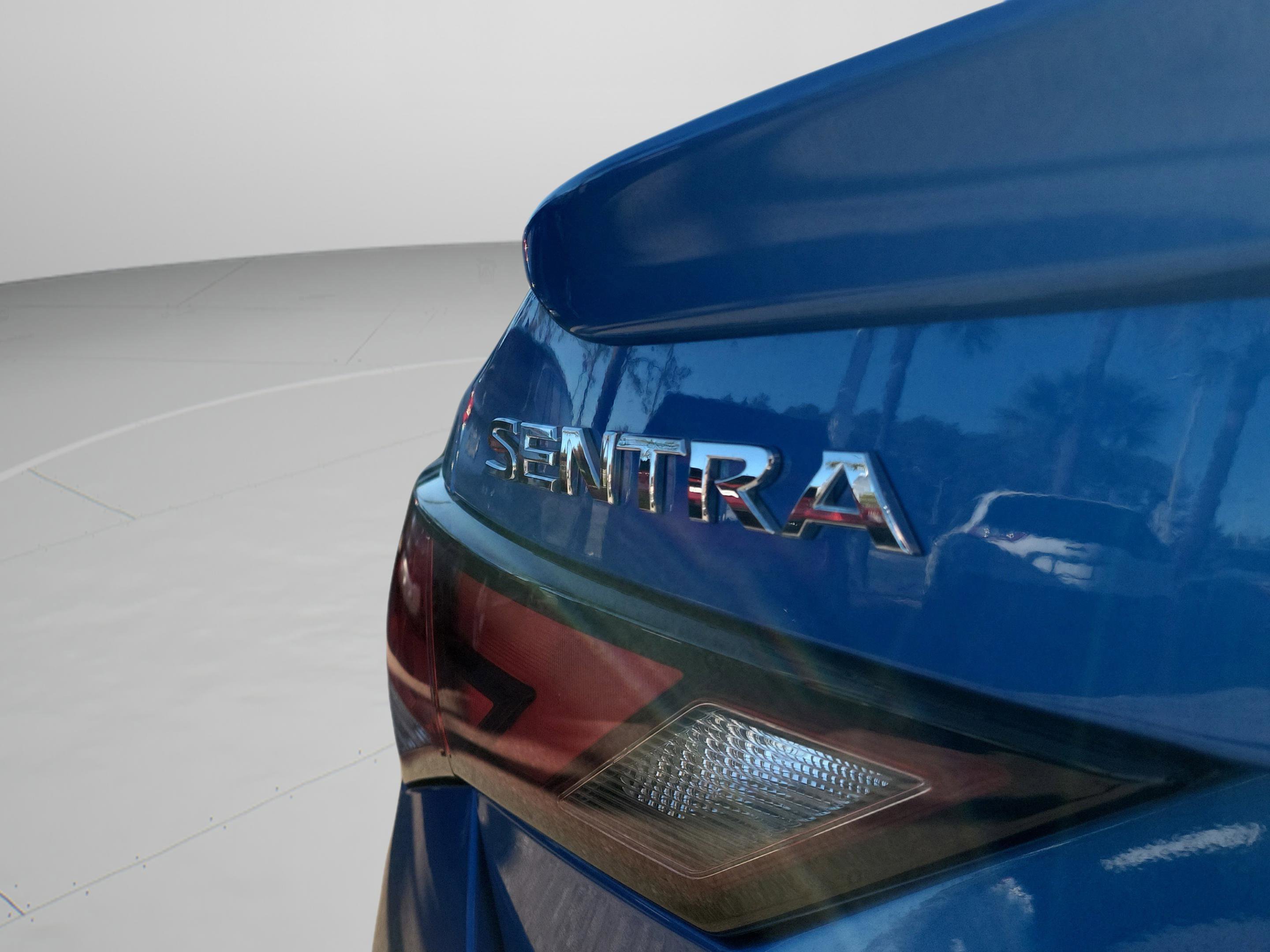 Certified 2025 Nissan Sentra SR image 8