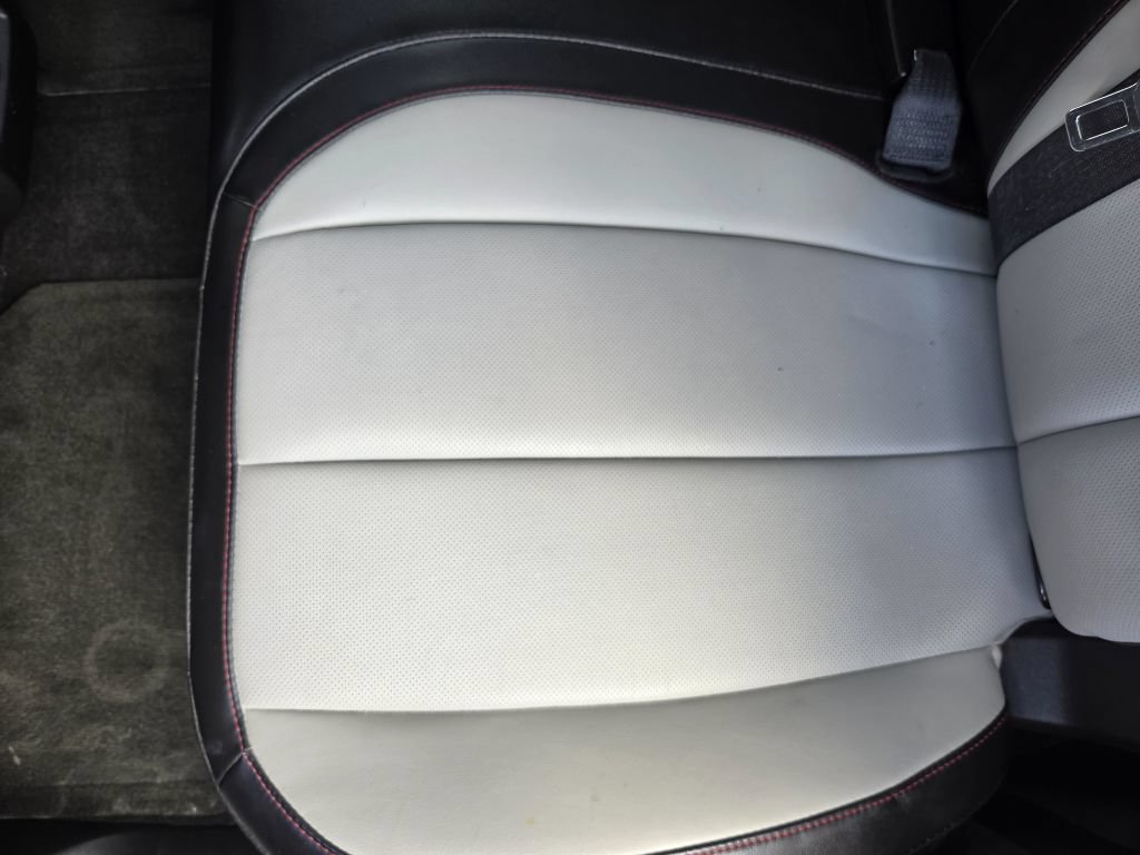 Used 2012 Chevrolet Equinox LT FWD image 22