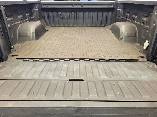 Used 2024 GMC Sierra 1500 SLT image 33