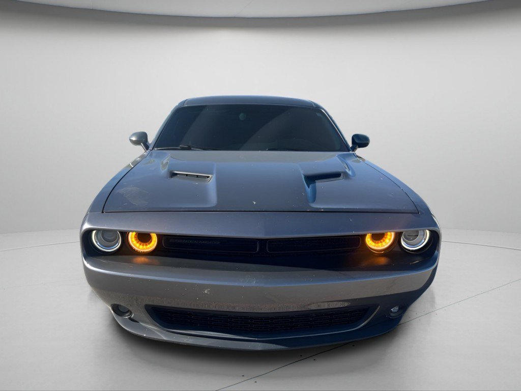 Used 2018 Dodge Challenger SXT Plus RWD image 18
